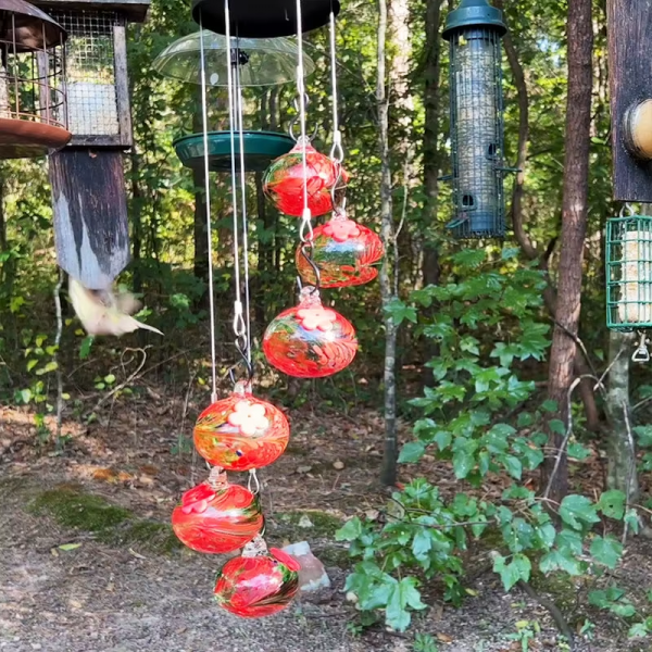 Charming Wind Chimes Hummingbird Feeders Hanging Hummingbird Feeder with 6 Feeder Balls Outdoor Garden Bird Feeder - Image 3